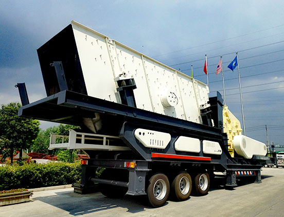 Mobile Crushing and Screening Plant