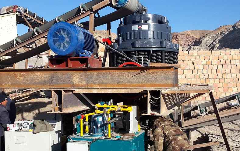 12-130t/h Iron Ore Crusher in Saudi Arabia